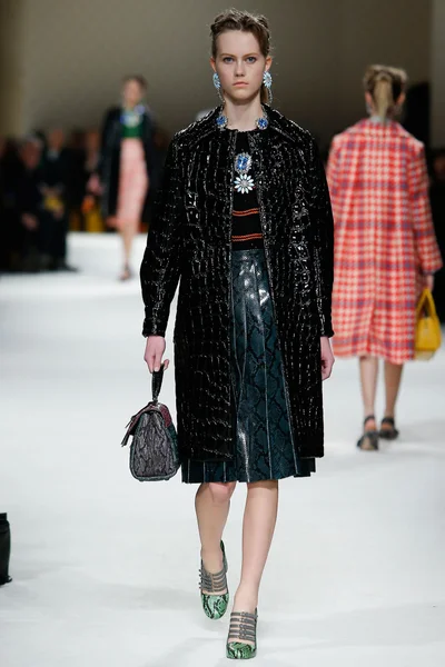Look 31